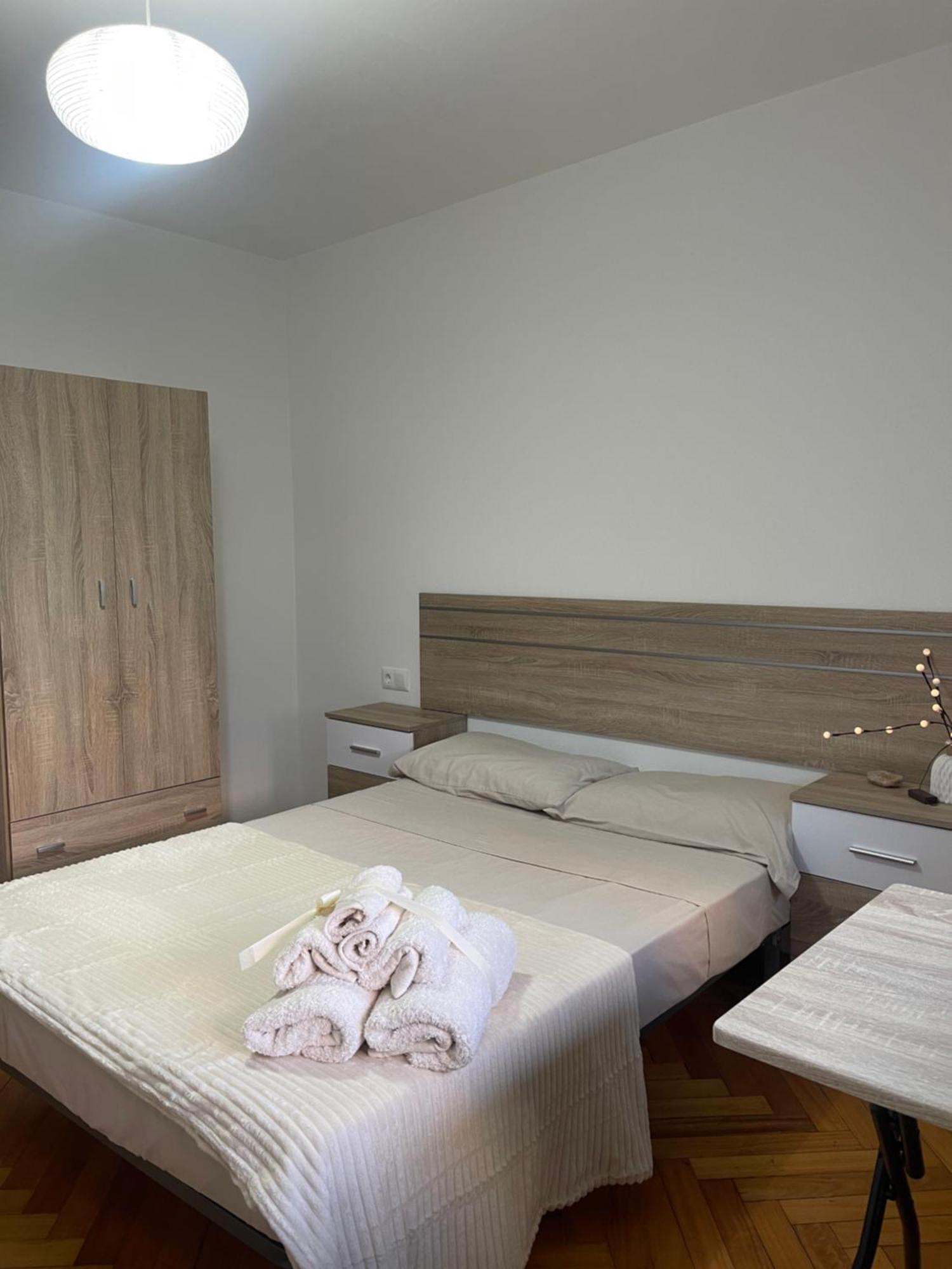 Disfruta De Exclusiva Habitacion Privada, A 5 Minutos De La Playa Vigo Luaran gambar